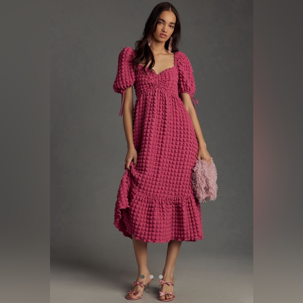 Anthropologie Endless Rose Puff-Sleeve Sweetheart Textured Midi Dress, Medium